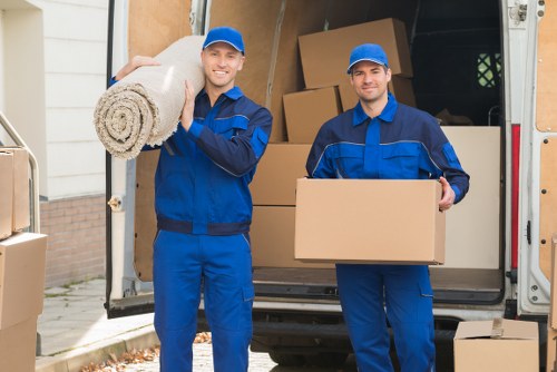 Home moving support for apartments and houses in Maidavale